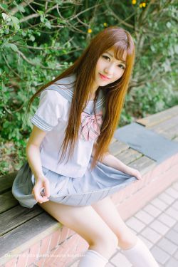 初中女生胸